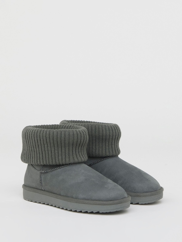Simply Be Grey Cuff Slipper Boots - Image 2 of 4 Simply Be Grey Cuff Slipper Boots - Image 2 of 4