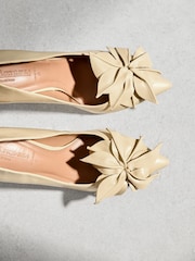 Butter Yellow N.Premium Corsage Court Heels - Image 11 of 11