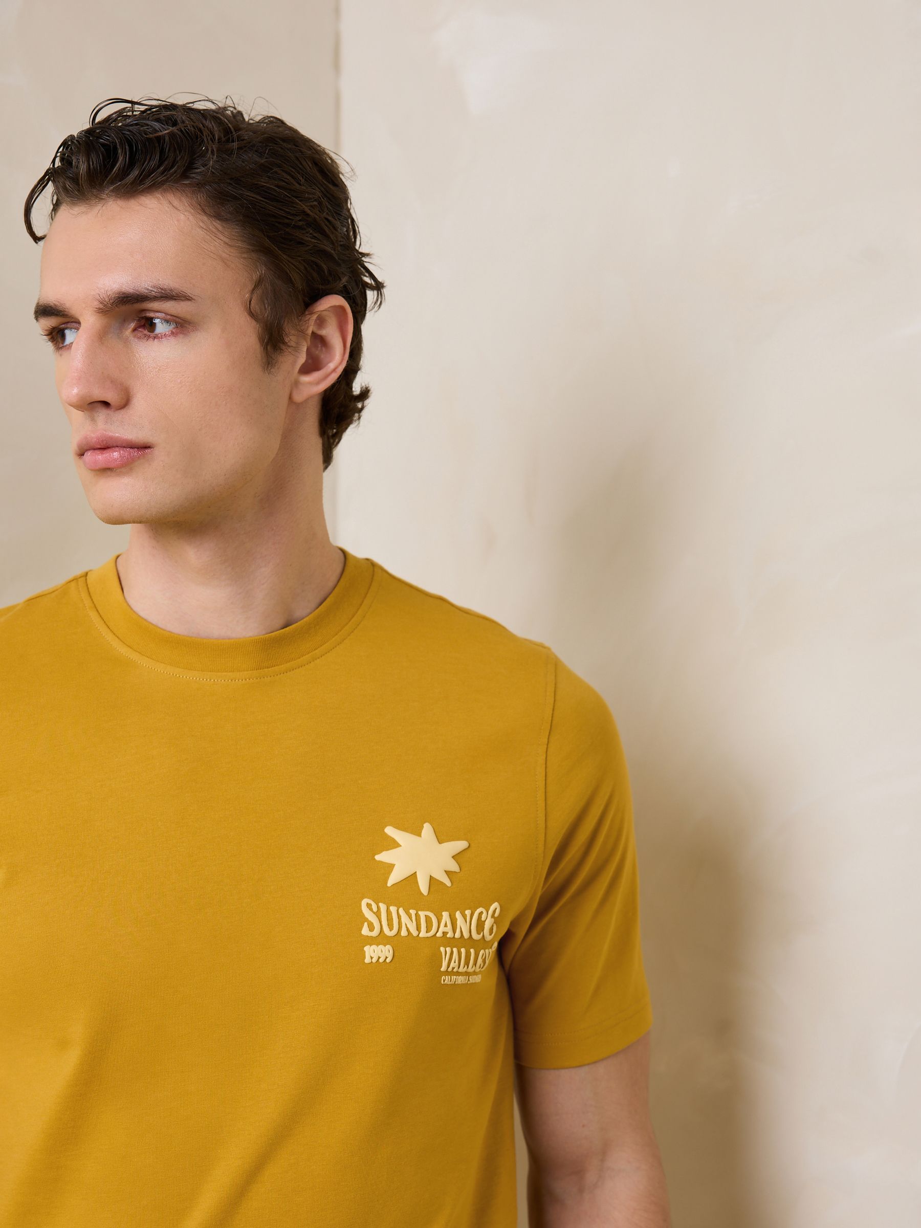 Buy Yellow Sundance Valley Regular Fit Graphic Print Heavy Weight