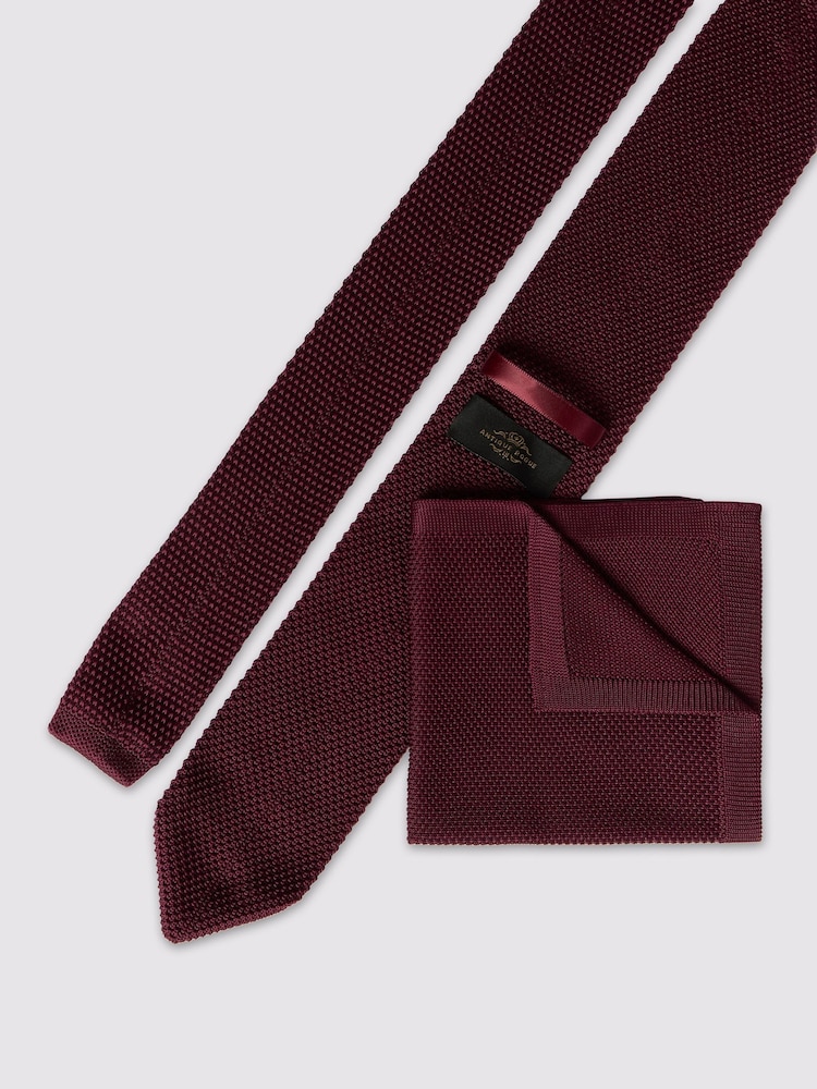 Antique Rogue Red Knitted Tie - 6.5Cm - Image 2 of 2 Antique Rogue Red Knitted Tie - 6.5Cm - Image 2 of 2