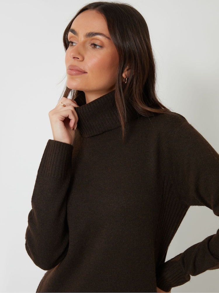 Threadbare Brown Knitted Roll Neck Maxi Dress - Image 4 of 4 Threadbare Brown Knitted Roll Neck Maxi Dress - Image 4 of 4