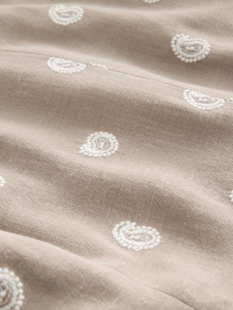 Stone/Neutral Paisley Embroidered Scoop Neck Top - Image 7 of 7