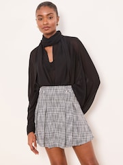 Lipsy Monochrome Boucle Pleated Mini Skirt - Image 1 of 4