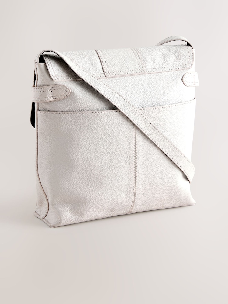 Stone Leather Pocket Messenger Bag - Image 2 of 5