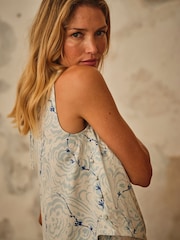 FatFace V&A | FatFace Hallie Ivory Archive Petals Shell Top - Image 3 of 5