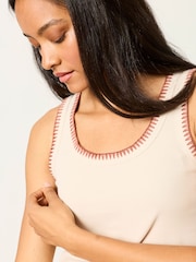 بيج فاتح - FatFace Stitch Detail Ribbed Vest - Image 5 of 7