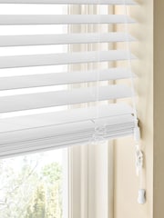 White Alina Fine Grain Made To Measure 50mm Starwood Fauxwood Venetian Blinds - Image 4 of 5