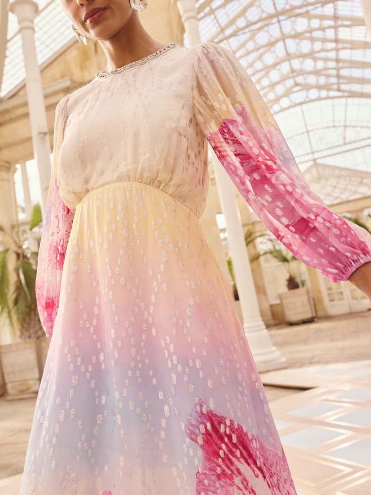 Love & Roses Embellished Neck Long Sleeve Midi Dress - 5的图像5｝