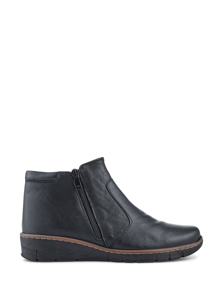 Pavers Black Leather Ankle Boots - Image 2 of 5 Pavers Black Leather Ankle Boots - Image 2 of 5