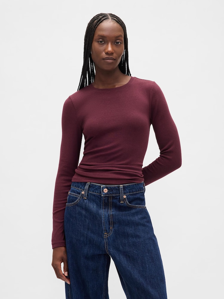 Gap Modern Red Long Sleeve Crew Neck T-Shirt - Image 1 of 4 Gap Modern Red Long Sleeve Crew Neck T-Shirt - Image 1 of 4