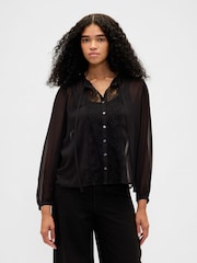 Negro - Gap Sheer Lace Inset Tie-Neck Top - Imagen 1 de 4