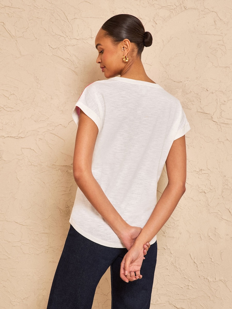 Love & Roses Ivory Star Print Crew Neck Jersey T-Shirt - Image 4 of 4