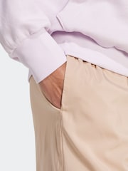 adidas Essentials Small Logo Cargo Chelsea Shorts - Imagen 3 de 5