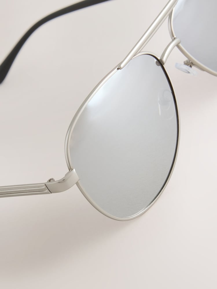 فضي ممشط - نظارات Aviator شمسية - صورة 5 من 5