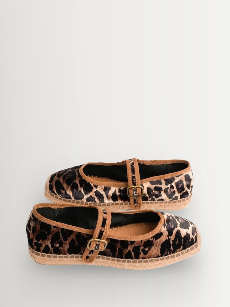 Penelope Chilvers Animal Flora Leopard Velvet Espadrilles - Image 7 of 7