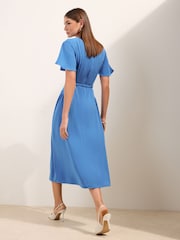 Blau - Friends Like These Belted Flutter Sleeve Midi Dress - Bild 4 von 4