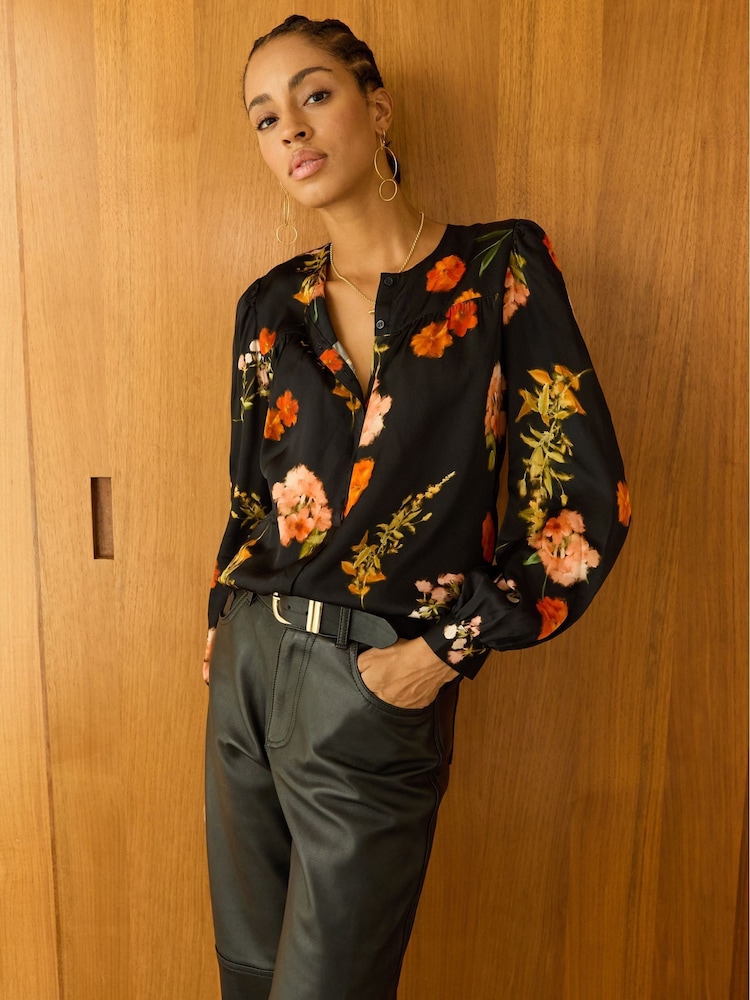 Baukjen Micah Printed Black Blouse - Image 1 of 5 Baukjen Micah Printed Black Blouse - Image 1 of 5