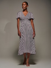 Jolie Moi Black Mesh Short Sleeve Midaxi Dress - Image 6 of 6