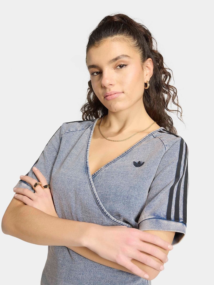 adidas Originals Denim Vintage Washed Denim Dress - Image 2 of 3 adidas Originals Denim Vintage Washed Denim Dress - Image 2 of 3