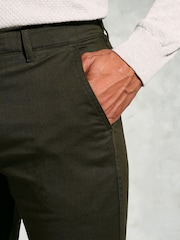 Brook Taverner Green Tailored Fit Cavalry Twill Stretch Cotton Trousers - Image 4 of 4