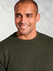 Brook Taverner Green Lambswool Crew Neck Jumper - Image 2 of 3