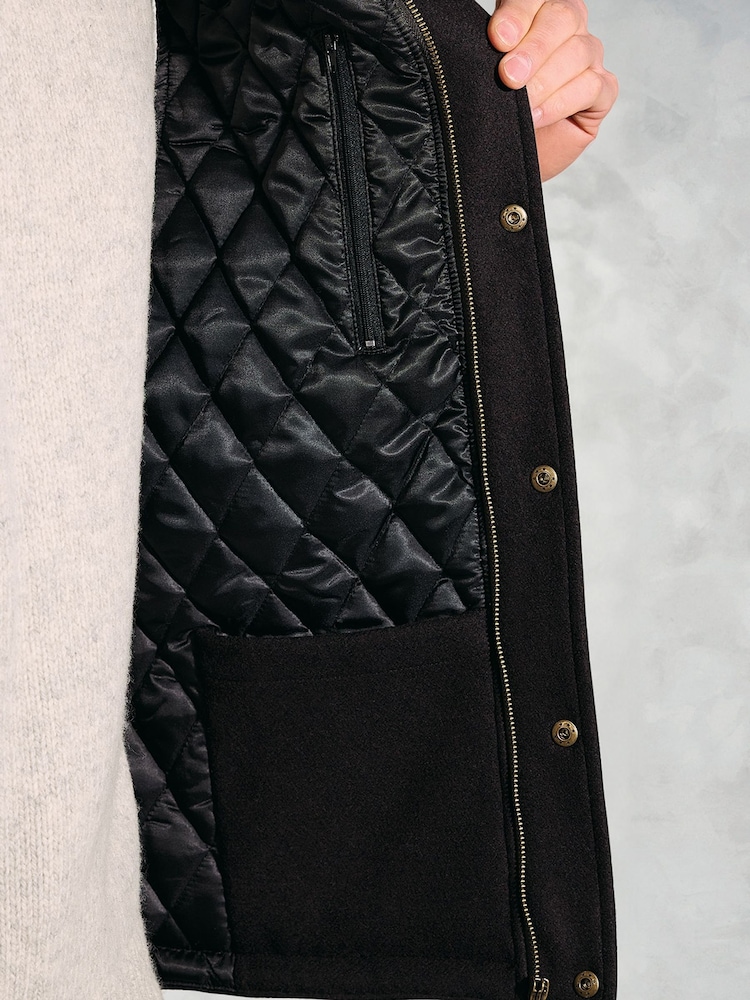Brook Taverner Black Melton Gilet with Quilted Lining - Image 4 of 4