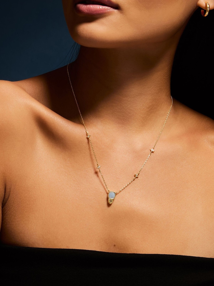 Accessorize Gold Tone 14ct Plated Star Stone Pendant Necklace - Image 3 of 3 Accessorize Gold Tone 14ct Plated Star Stone Pendant Necklace - Image 3 of 3