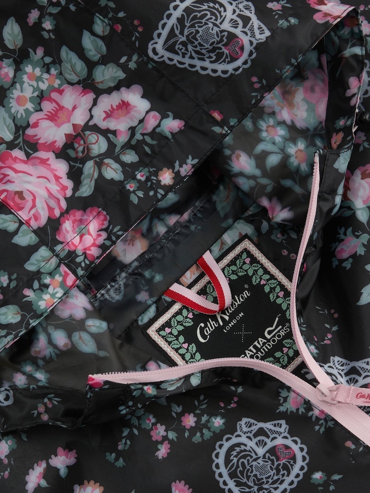Cath Kidston Regatta Black Pack-It Jacket - Image 11 of 11