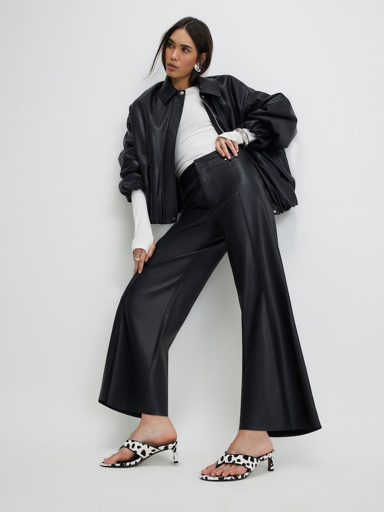 River Island Black Faux Leather Cropped Seam Detail Trousers - Image 4 of 4