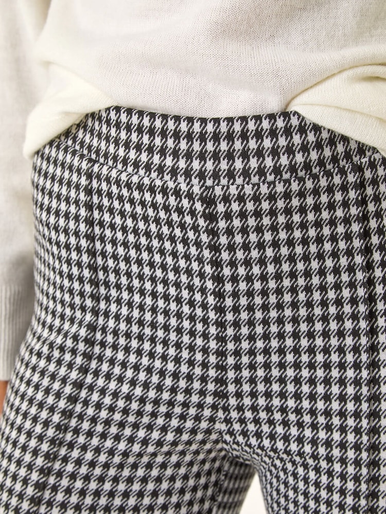 Roman Black Check Print Ponte Slim Leg Trousers - Image 5 of 5 Roman Black Check Print Ponte Slim Leg Trousers - Image 5 of 5
