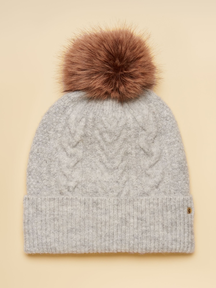 Joules Cable Bobble Hat - Slika 1 iz 4 Joules Cable Bobble Hat - Slika 1 iz 4