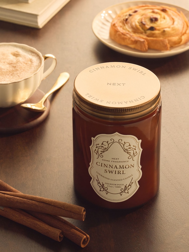Cinnamon Bun Brown Jar Gourmand Candle - Image 2 of 3 Cinnamon Bun Brown Jar Gourmand Candle - Image 2 of 3