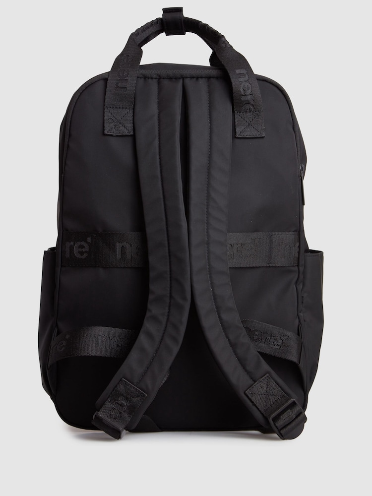 Nere Black Seeker Traveller Backpack - Image 2 of 4 Nere Black Seeker Traveller Backpack - Image 2 of 4