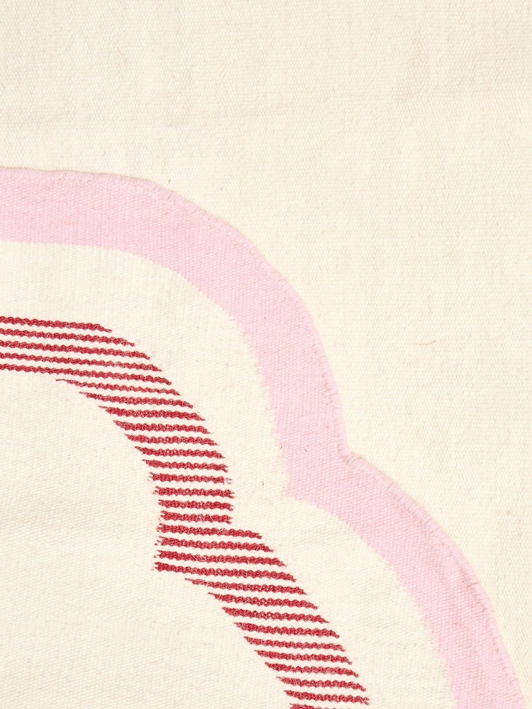 Oliver Bonas Multi Pink Large Scalloped Border Rug - Image 2 of 4