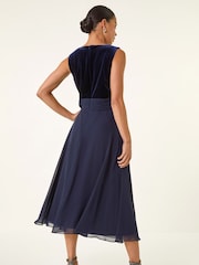 Roman Petite Velvet Bodice Midi Dress - Imagem 3 de 5