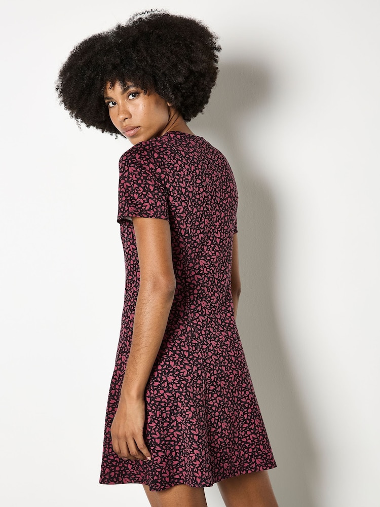 Apricot Red Fit & Flare Printed Ponti Dress - Image 4 of 4 Apricot Red Fit & Flare Printed Ponti Dress - Image 4 of 4