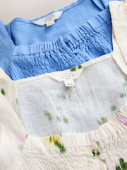 Two Pack Pastel Blue/ Ecru Floral - بلوزة بأكمام منفوخة وأزرار أمامية من الكتان - صورة 8 من 9