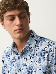 White/Blue Floral Regular Fit Kew Garden Print Short Sleeve Shirt - Image 4 of 7