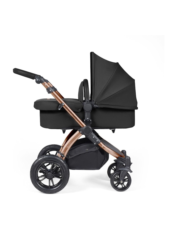 Ickle Bubba 12 Piece Black Stomp Luxe Travel System with iSize Cirrus Car Seat - Image 2 of 5 Ickle Bubba 12 Piece Black Stomp Luxe Travel System with iSize Cirrus Car Seat - Image 2 of 5