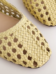 ყვითელი - Forever Comfort® Square Toe Woven Mary Jane Shoes - სურათი 11 12-დან
