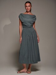 Jolie Moi Green Asymmetric Neckline Midaxi Dress - Image 5 of 6