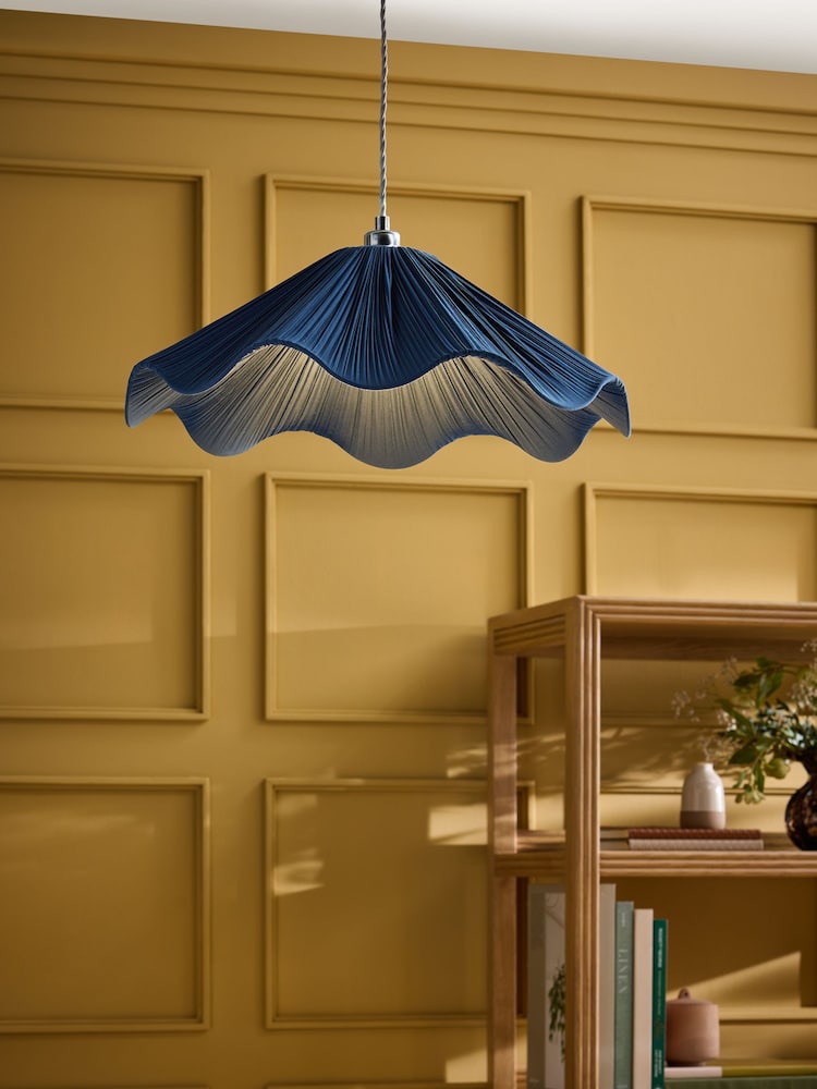 Nina Campbell Navy Sorrel Pleated Wave Shade Ceiling Light - Image 1 of 6 Nina Campbell Navy Sorrel Pleated Wave Shade Ceiling Light - Image 1 of 6