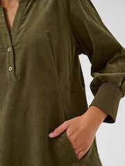 CULTURE Green CUrhaena Midi Dress - Image 4 of 6