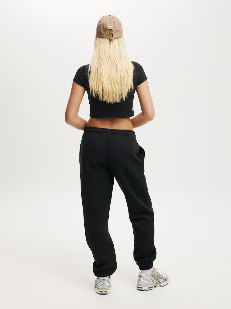 Cotton On Black Plush Essential Gym Joggers - Image 2 of 4 Cotton On Black Plush Essential Gym Joggers - Image 2 of 4