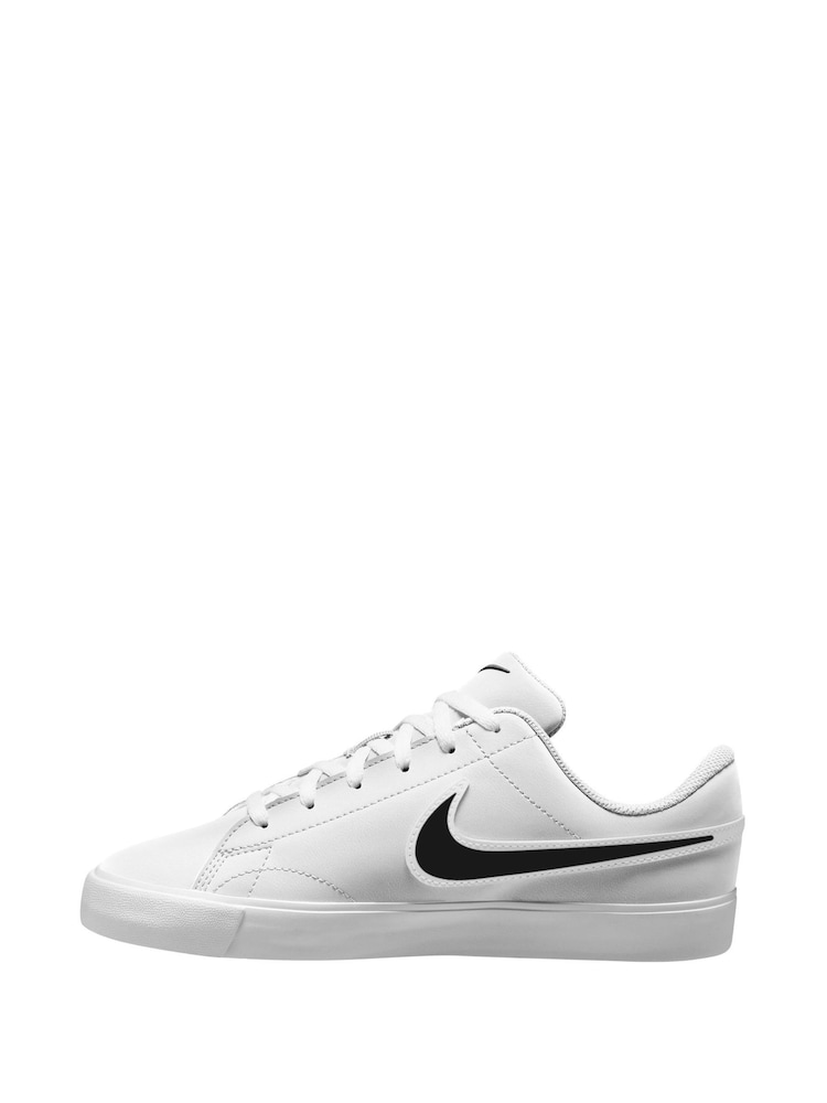 Nike White/Black Youth Tennis Essential Trainers - Image 2 of 4 Nike White/Black Youth Tennis Essential Trainers - Image 2 of 4