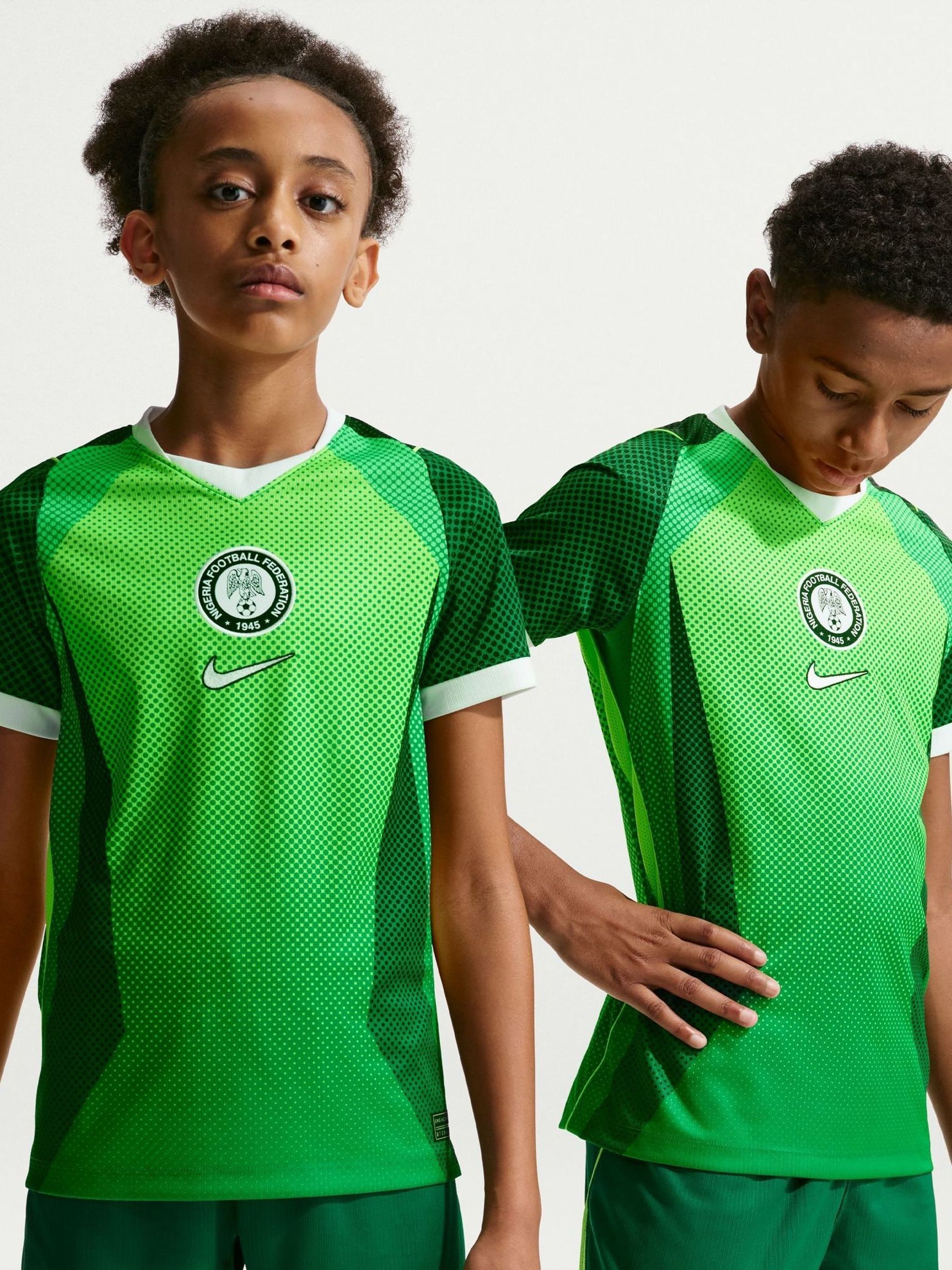 Next：日本 生活雑貨 - Nike ナイジェリア 2026 スタジアムサッカー