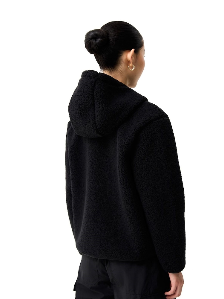 Hunter Bonelle Borg White Jacket - Image 2 of 3 Hunter Bonelle Borg White Jacket - Image 2 of 3