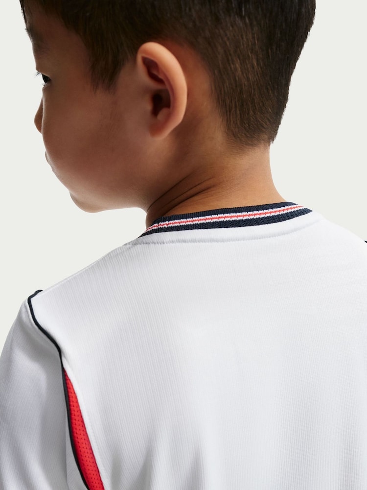 Nike Home England 2026 Little Replica 3-Piece Football Kit - Image 2 of 8 Nike Home England 2026 Little Replica 3-Piece Football Kit - Image 2 of 8