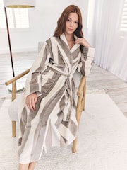 Chelsea Peers Brown Fleece Stripe Dressing Gown - Image 2 of 5