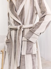Chelsea Peers Brown Fleece Stripe Dressing Gown - Image 3 of 5